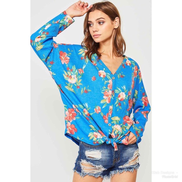 Tops - 🛍LAST 1! Floral Self Tie Ribbed Knit Top!